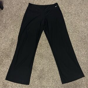 Nike Dri-fit Zenvy High Waisted Wide Legged Leggings